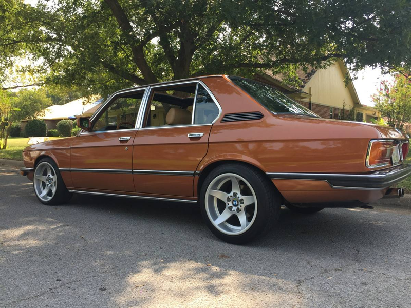 Illustration for article titled Could This Restored 1977 BMW “535i” Wrest $18,000 From Your Wallet?